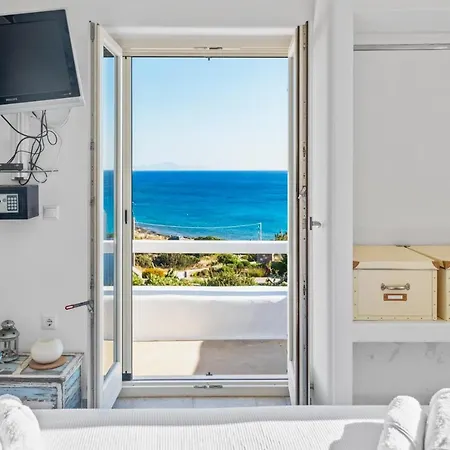 Studio With Seaview At Faragas Angairiá